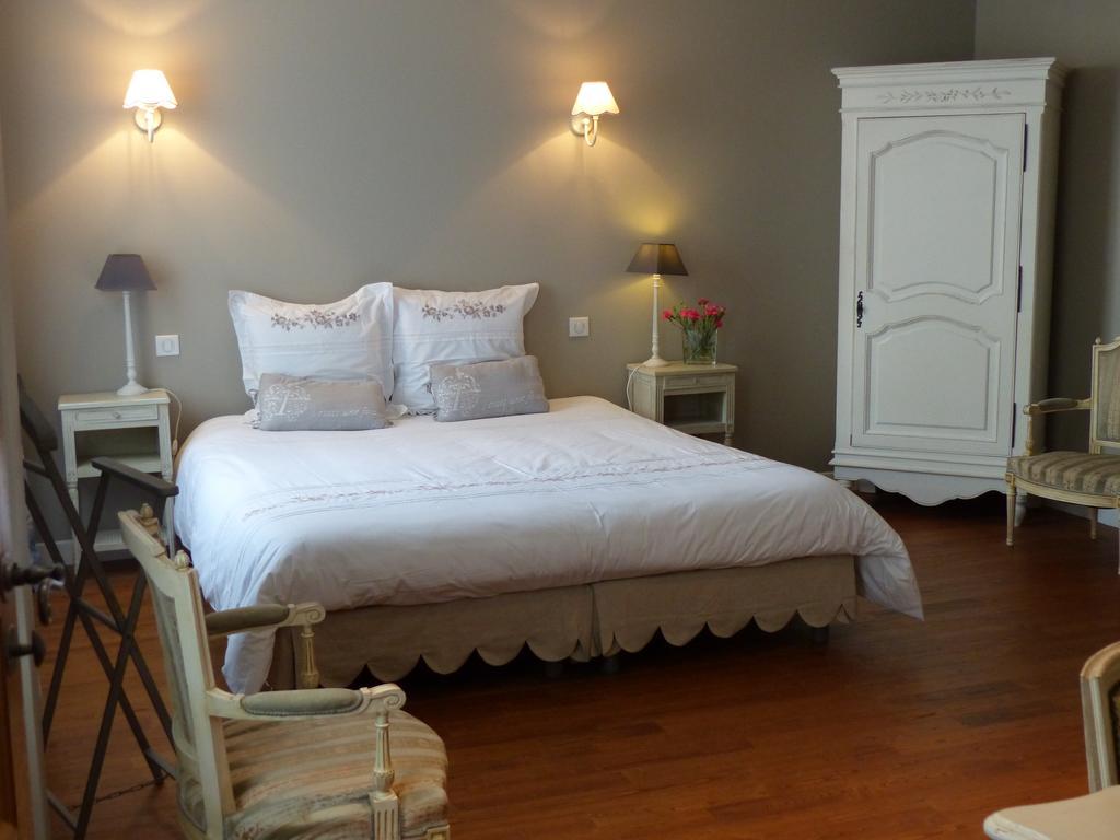 La Cour Des Carmes Bed & Breakfast Arras Exterior photo